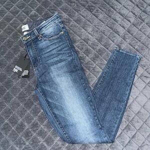 PAIGE Hoxton Ultra Skinny Jean (Size 29)